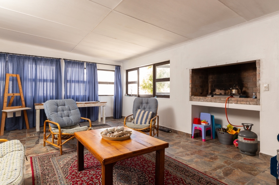 4 Bedroom Property for Sale in Dwarskersbos Western Cape